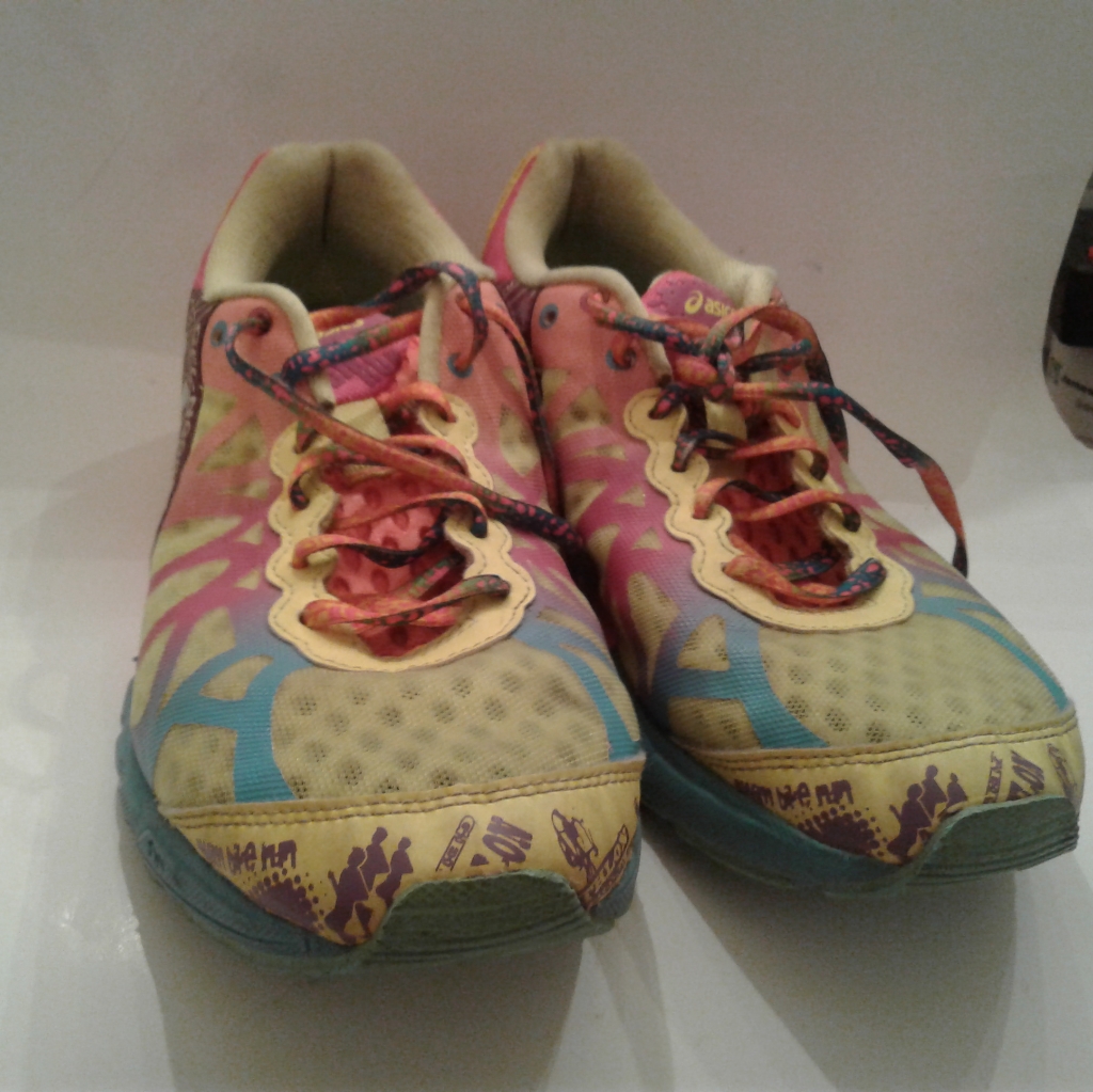 Asics Gel Noosa Tri 9 Rainbow Shoes 8.5